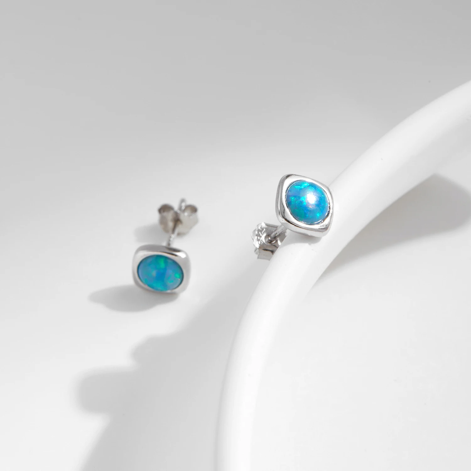 MODIAN 925 Sterling Silver Fashion Charm Square Opal Tiny Stud Earrings For Women Simple Fine Jewelry Accessories