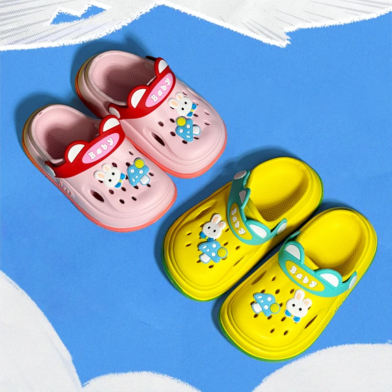 

Summer Kids’ Lightweight Clogs Children's Garden Shoes Soft Anti-Skid Cartoon Hole Baby Sandles Beach For Boys Girls