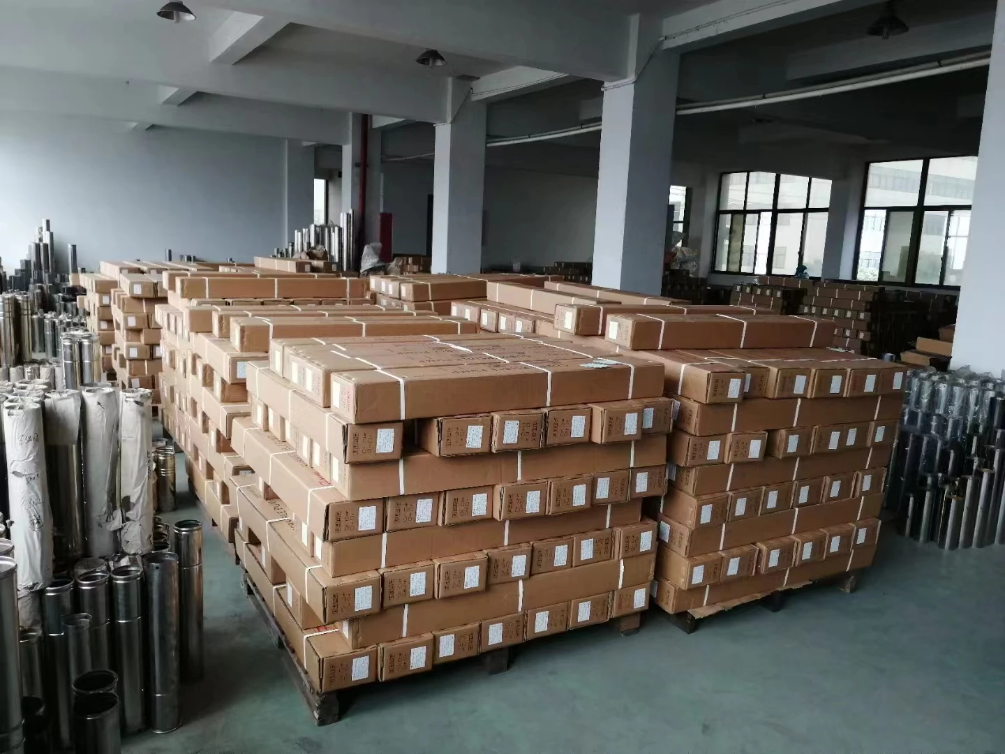 مضخة بئر شمسية ومضخة تيار مستمر بجهد 72 فولت 1 حصان إلى 10 حصان مياه شمسية من الفولاذ المقاوم للصدأ