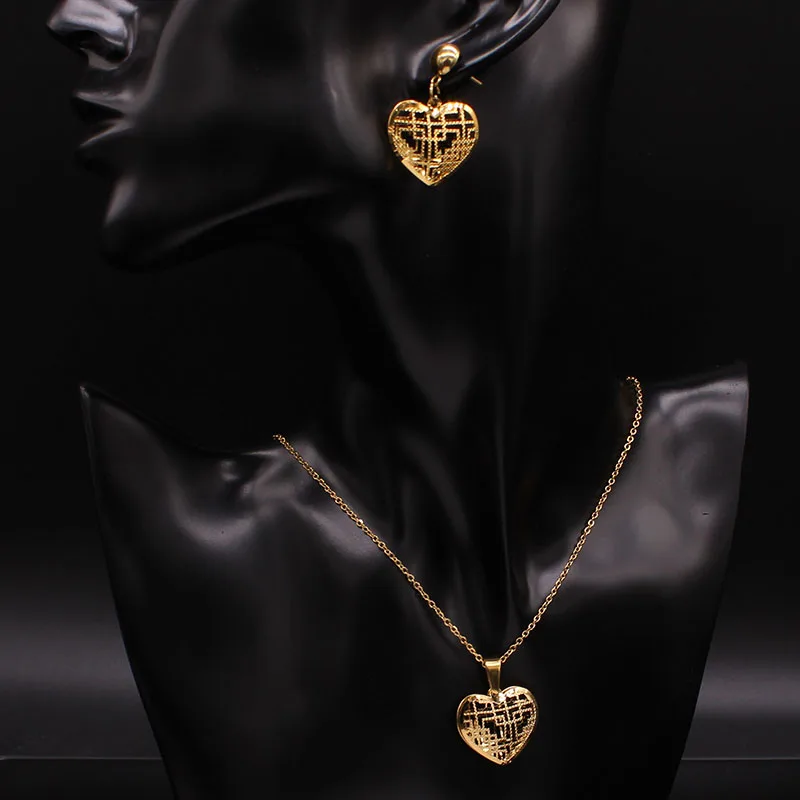 2024 Fashion Heart Stainless Steel Jewelry Set for Women Hollow Small Gold Color Earring Necklace Sets set de joyas S1537S01