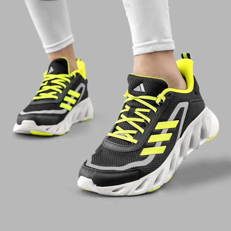 

Adidas Running Shoes Men Women Breathable Mesh Lightweight Sneakers Non Slip Road Running Gym Traniers Couple Sports Shoes