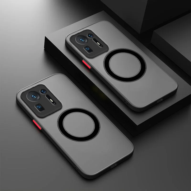 

Magnetic Fashion Phone Case for Xiaomi Redmi Note15 Note14 Note13 Pro + 4G 5G Hard Case Shockproof Compatible with Car Bracket