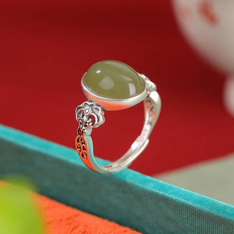 Natural Hetian S925 Sterling Silver Jade Ruyi-Shaped Pattern Ring