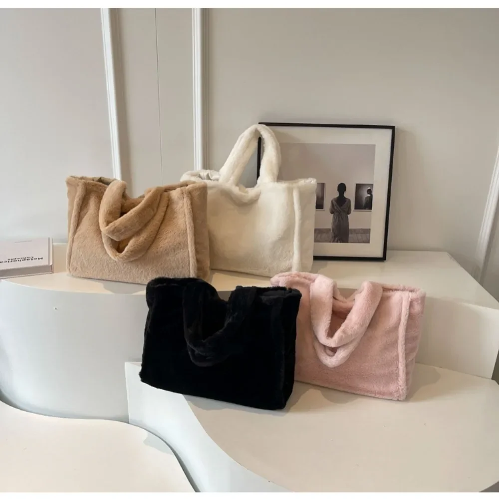 Large Capacity Single Shoulder Plush Tote Bag Fashion Commute 2024 New Fashion Autumn and Winter Fur Bag Carrying