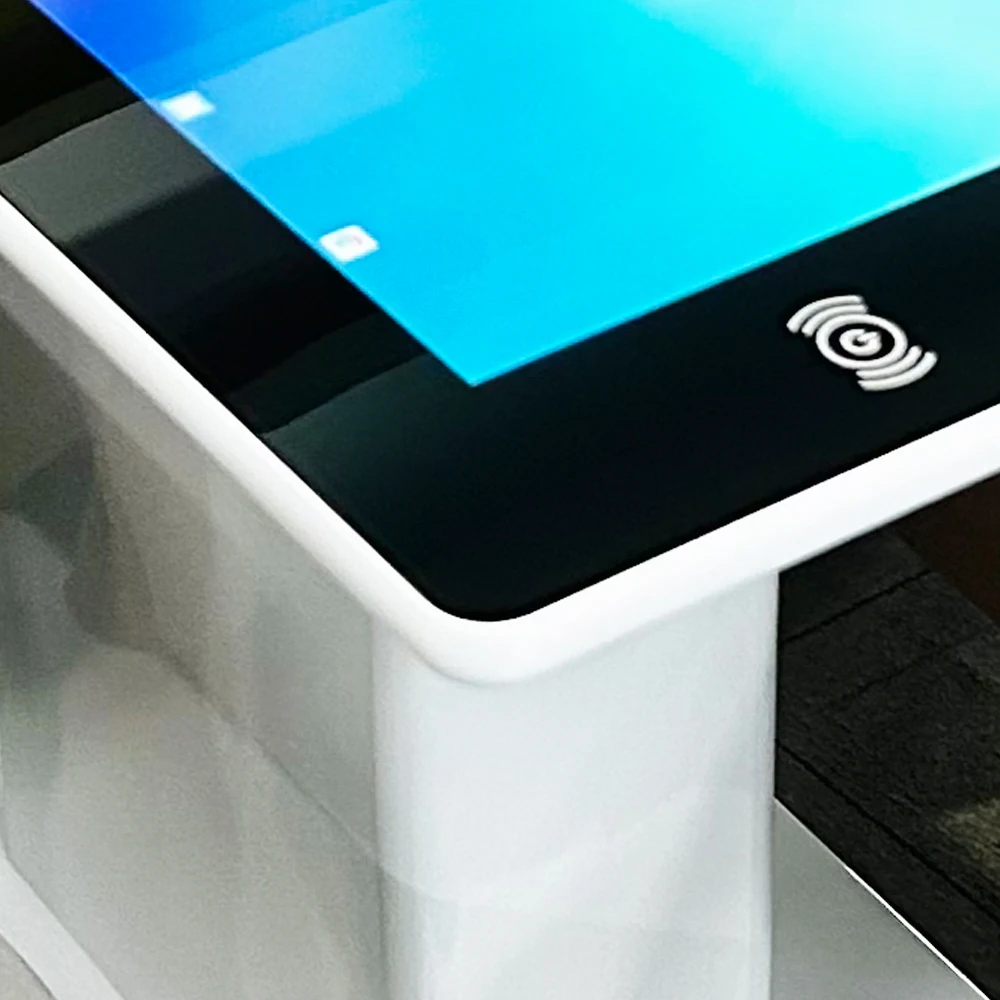 طاولة تعمل باللمس مع نظام أندرويد تصميم مخصص مقاوم للماء لمطعم القهوة طلب ذاتي