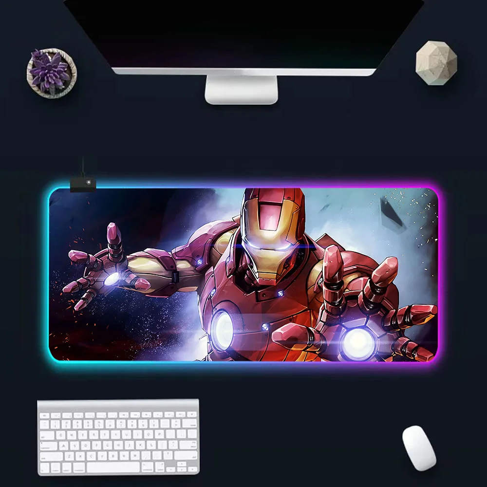 Homem de ferro RGB LED Glowing Mouse Pad, Teclado PC Gamer Mousepad, Borracha Gaming Computer Mausepad