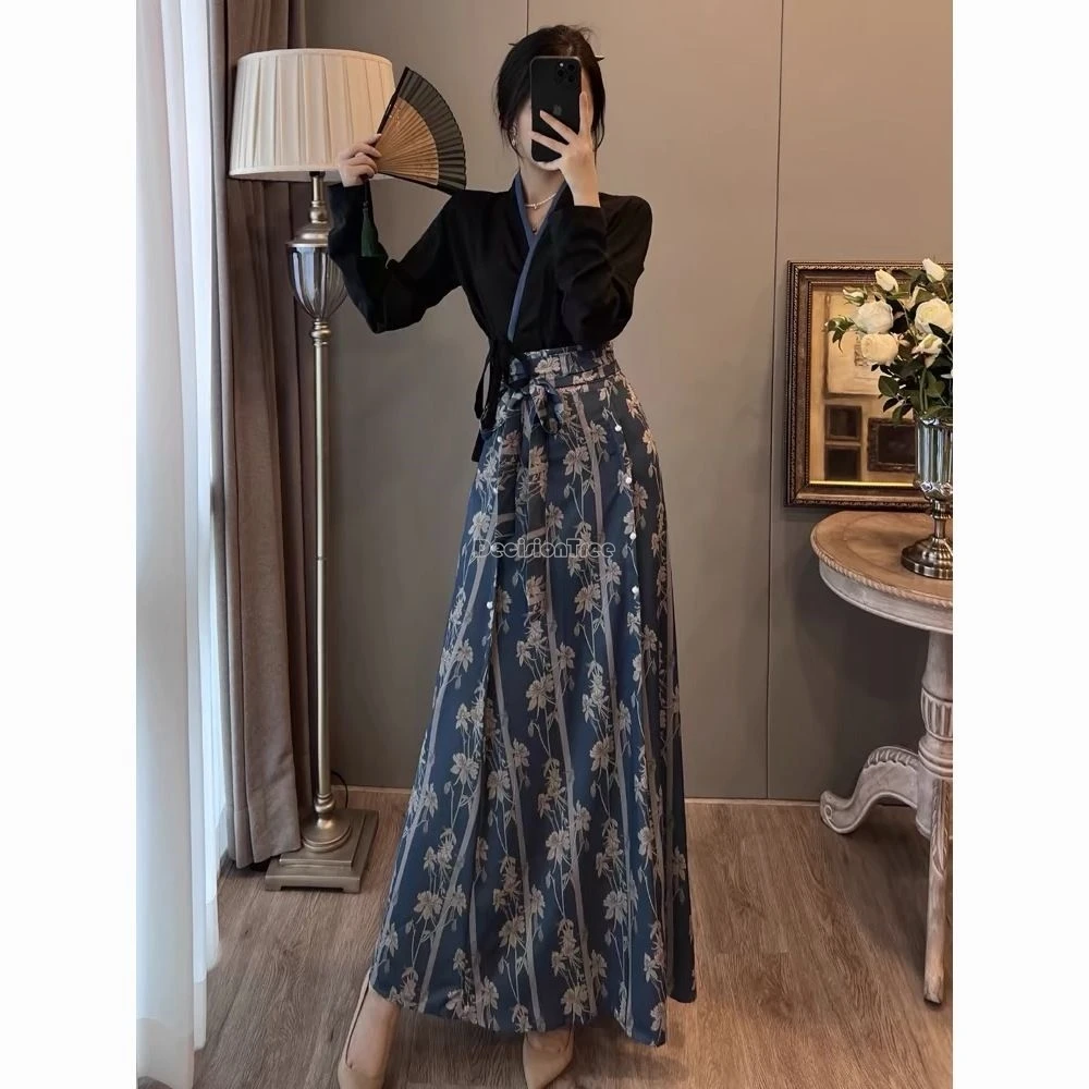 

2024 Chinese improved ming dynasty Hanfu long sleeve cross collar blouse printed pleated skirt 2piece daily retro hanfu set b003