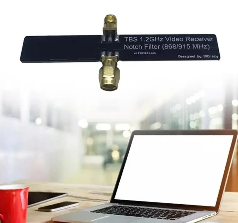 

Система TBS Y1UB с фильтрами 868/915 МГц была модернизированной для совместимости с видеоприемником.