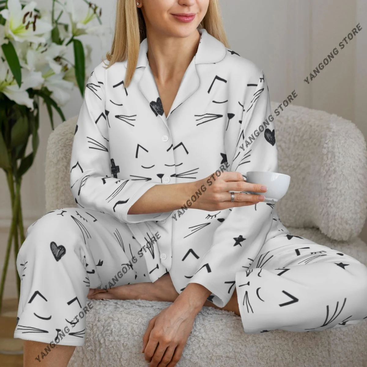 

Cute Graphical Cats Faces Womens Pajamas Loungewear Two-piece Sleepwear Button-Down Full Sleeve Long Pajamas Set