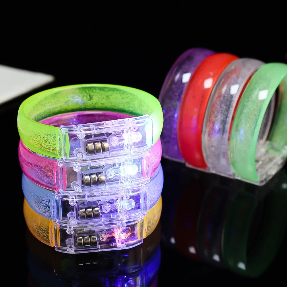 10/1x Light Up LED Bracelets Neon Glowing Bangle Luminous Wristbands Glow in The Dark Birthday Party Supplies for Kids Adults