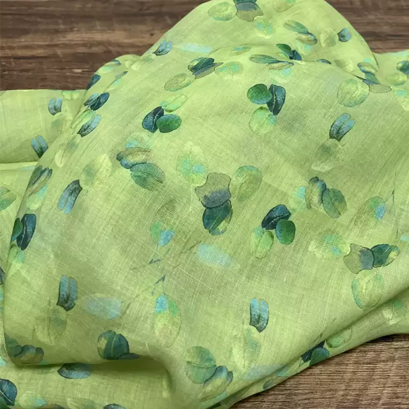 

Green printed pattern, made of high-end pure ramie fabric, used for making summer clothing fabrics.