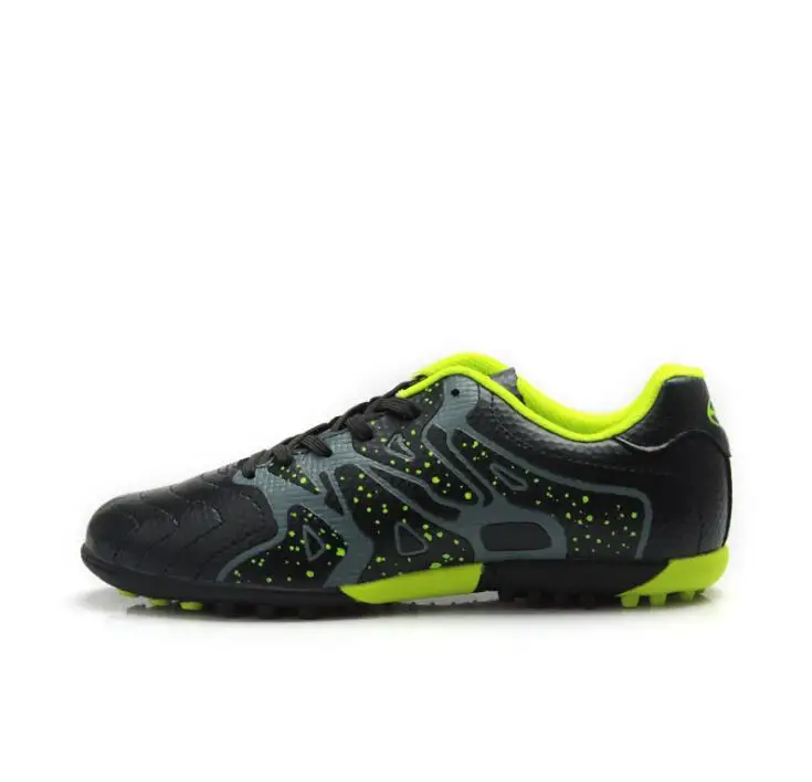 

2025 New Breathable Lightweight Unisex Professional Sports Durable Soccer Shoes Training Shoes Turf Shoes