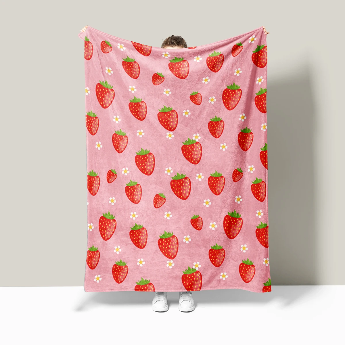 Princess Sweet Strawberry Throw Blanket On Sofa Bed Coral Fleece Soft Air-conditioning Camping Travel Sport Portable Blanket