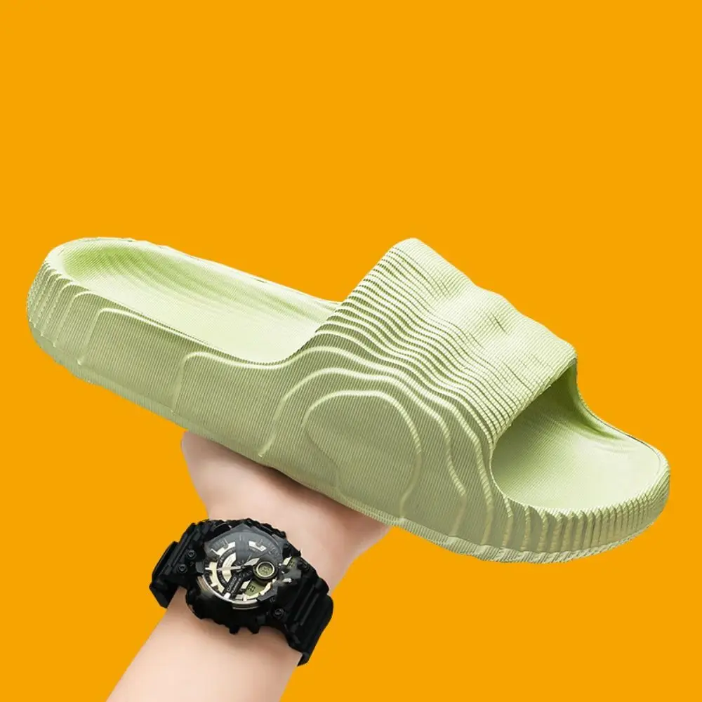 صنادل ذات نعل سميك ناعم من مادة PVC شباشب كاجوال سميكة سوليد أحذية للبحر شباشب مضادة للانزلاق للنساء والرجال للحمام