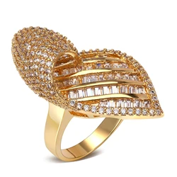Big Discount Ring Pave Full Shiny White Cubic Zircon White Trendy Beautiful Jewelry For Women