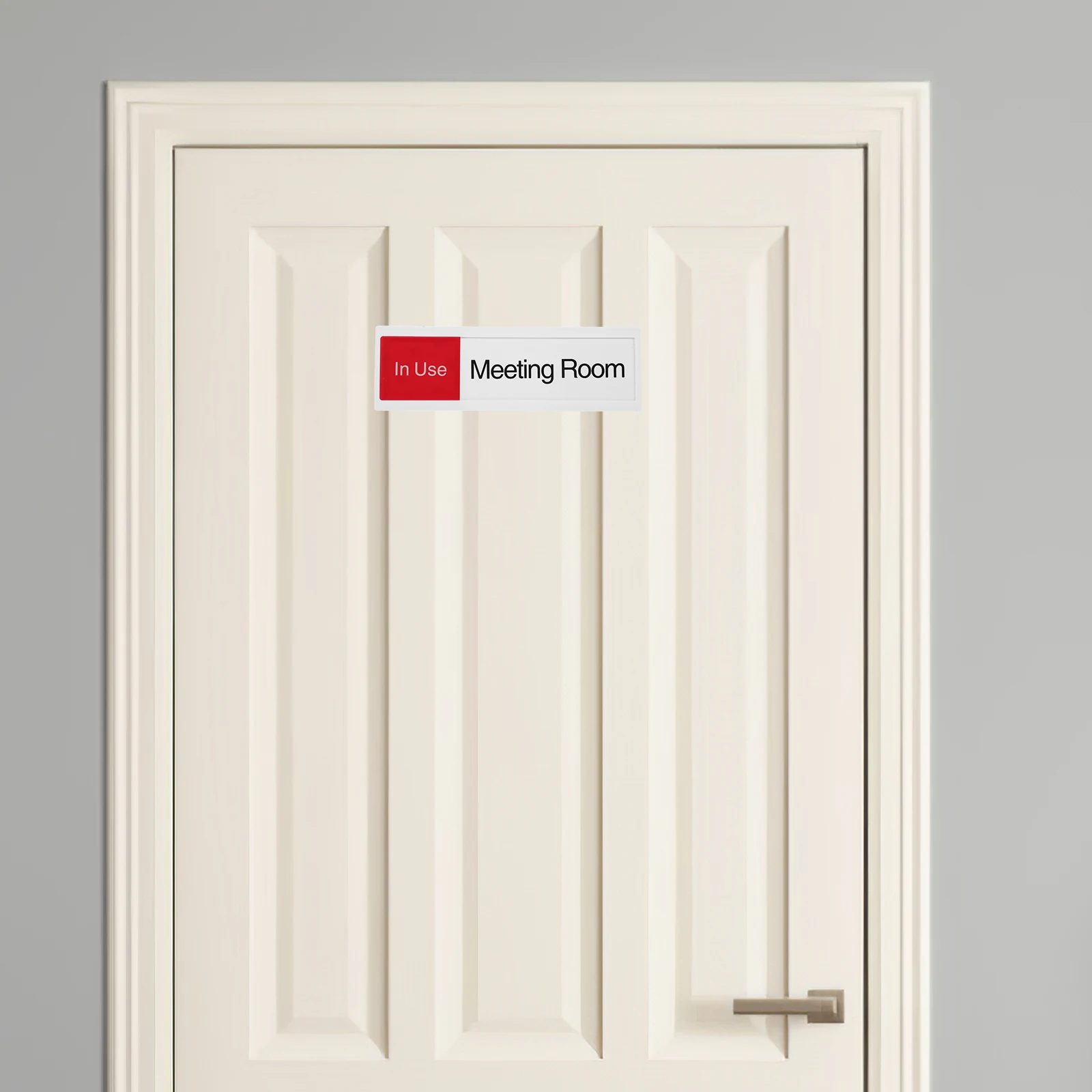 

Acrylic Meeting Room Signage Office Door Signs Red Green Background Status Indicator Vacant Occupied Privacy Slide Conference