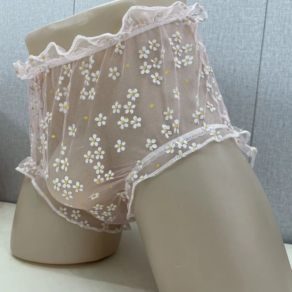 กางเกงในชายแบบตาข่าย ช่วงหน้ากว้าง โปร่งใส ซิปด้านหน้า สำหรับผู้ชายที่ชอบแต่งกายเป็นผู้หญิง มีช่องใส่ของ