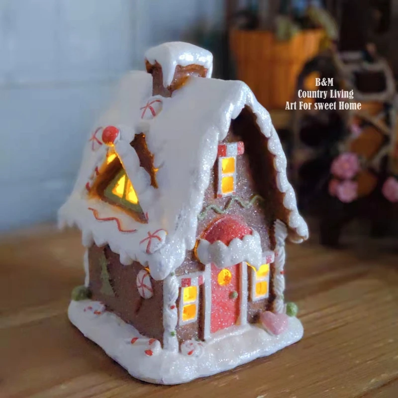 Retro American Cute Fairy Tale Warm Christmas Lighted Resin Small Snow Crafts Table House Adornos Navidad Garden Decoration