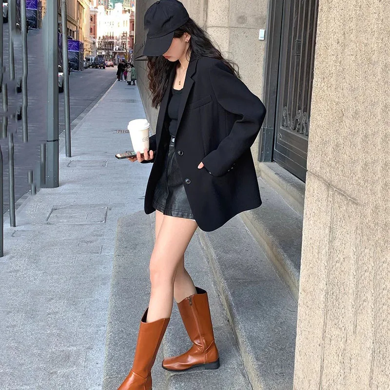Women Black Small Blazers Jacket Korean Casual Loose Pockets Notched Collar Outwear 2025 Autumn Winter Streetwear Woman Blazer
