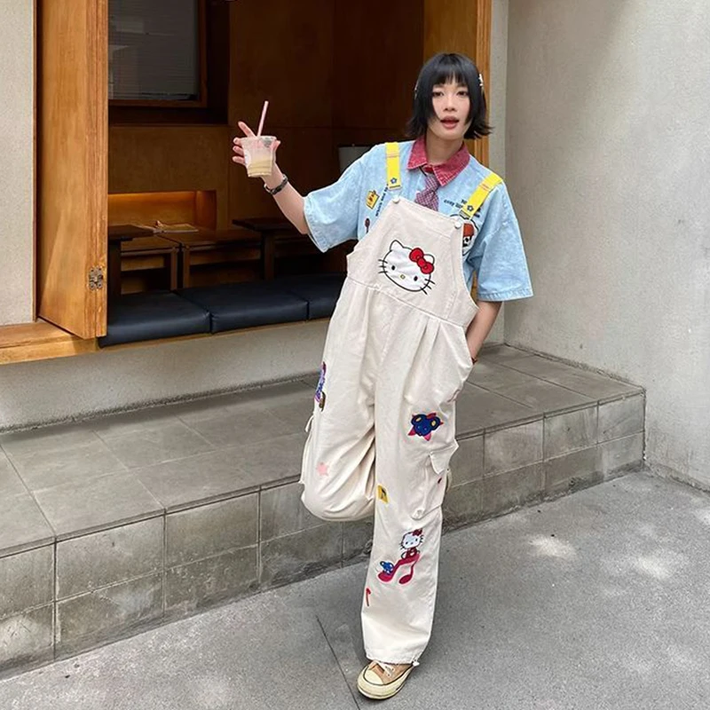 

Sanrio Hello Kitty Suspender Jeans Cartoon Kawaii Kt Denim Pans Embroidery Loose Wide-Leg Jumpsuit Cute Girls Student Pants
