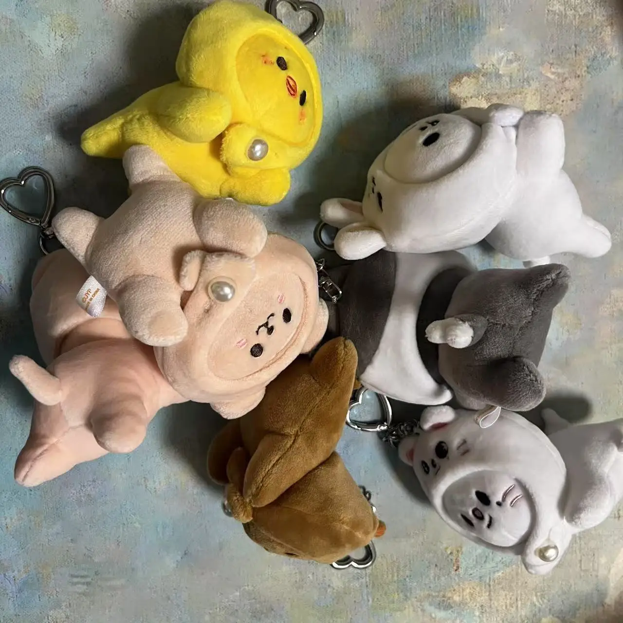 New Stray Kids Plush Cartoon Doll SKZOO Party Pose Doll Party Pendant Felix Wearing Hat Cute Keychain Peripherals