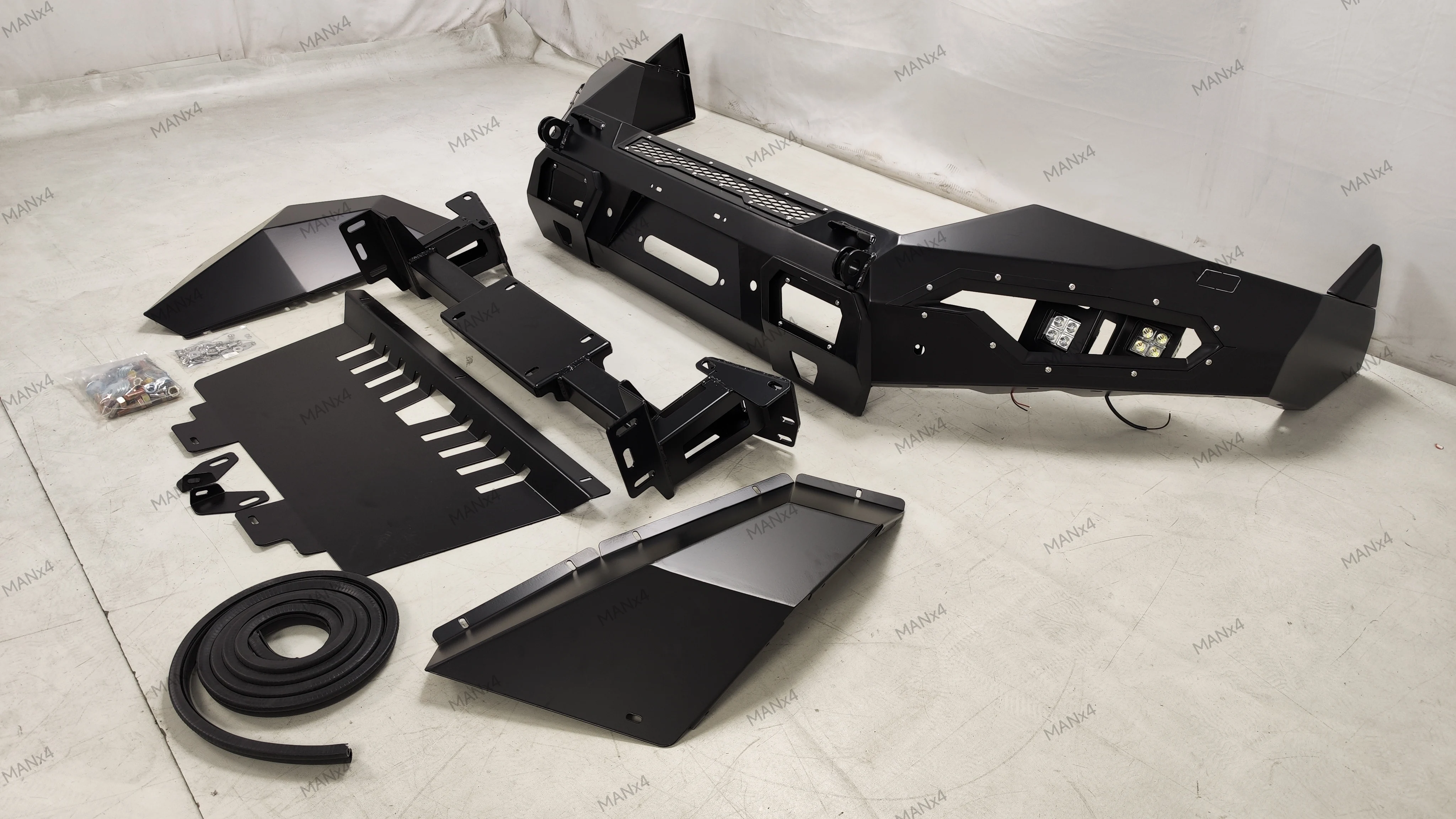 المصد الأمامي الفولاذي A-OK Hilux Bull Bar لسيارة Land Cruiser LC300 #3