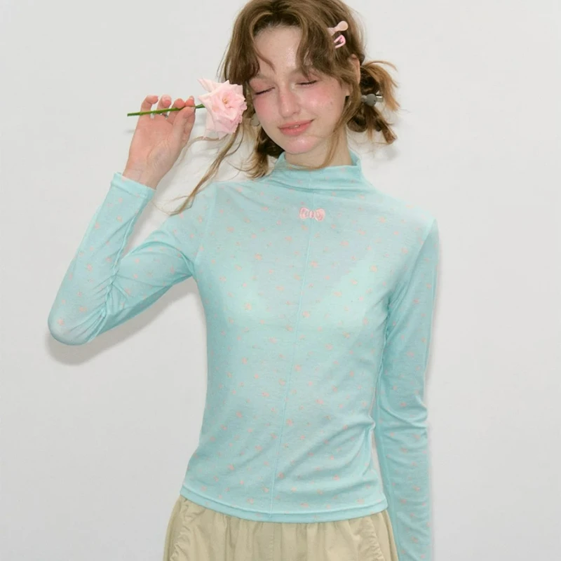 French Retro Design Floral Turtleneck Slim Knitted Women's Bottoming Shirt 2026 Autumn Versatile Long-sleeved T-shirt Ladies
