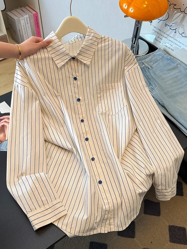 

Синяя полосатая повседневная свободная женская рубашка в художественном стиле, весна 2026, новинка, модная, для города, корейская версия, хлопок, длинный рукав