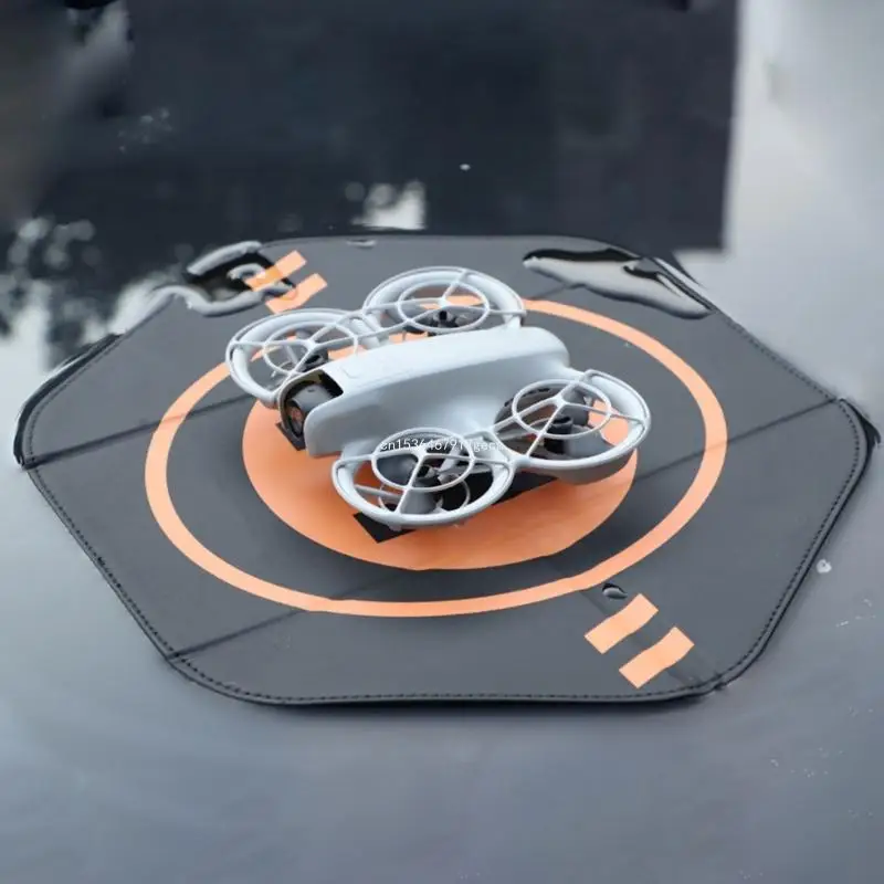 

Mini Quadcopter Landing Parking Pad 35cm Water Resistant Outdoor Drones Launches Mats for Drones Dropship