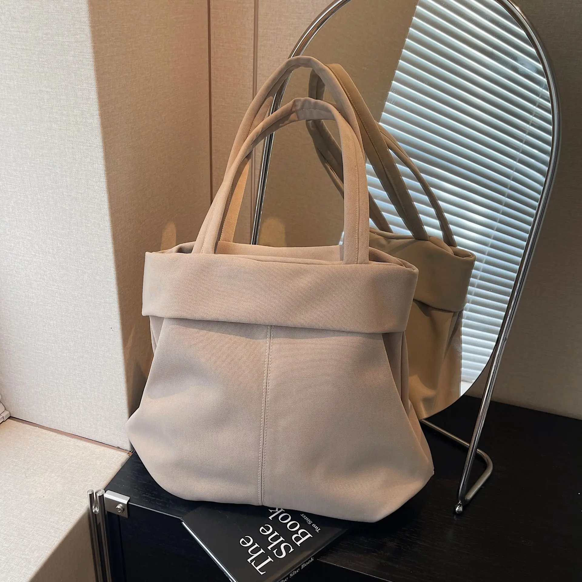 

Fashion Large Capacity Canvas Bag Women's Solid Color Commuting One Shoulder Bags Autumn Winter New Casual Shopping Handbags