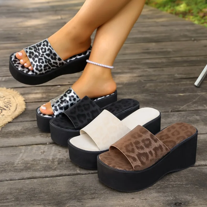 

Round Open Toe Comfortable Women's Thick Sole Wedge Heel Fashion Casual Beach Slippers Women Anti Slip Wear-resistant Sandals