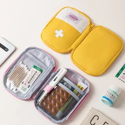 Kit di pronto soccorso portatile da viaggio borsa per medicinali di emergenza da campeggio all'aperto Mini EDC Pouch Organizer portapillole da esterno per uso domestico