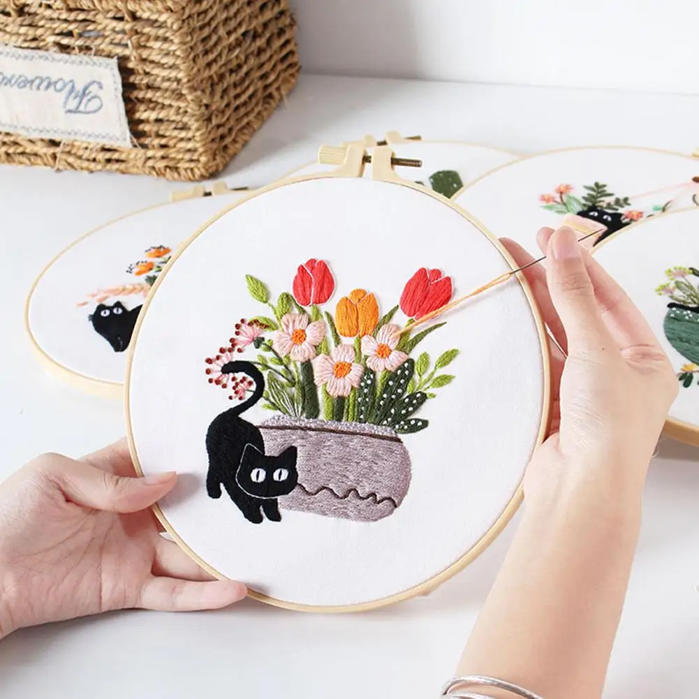 Embroidery Starter Kit Cute Cat Design DIY Cross Stitch Kits With Embroidery Hoops Perfect For Cat Lovers