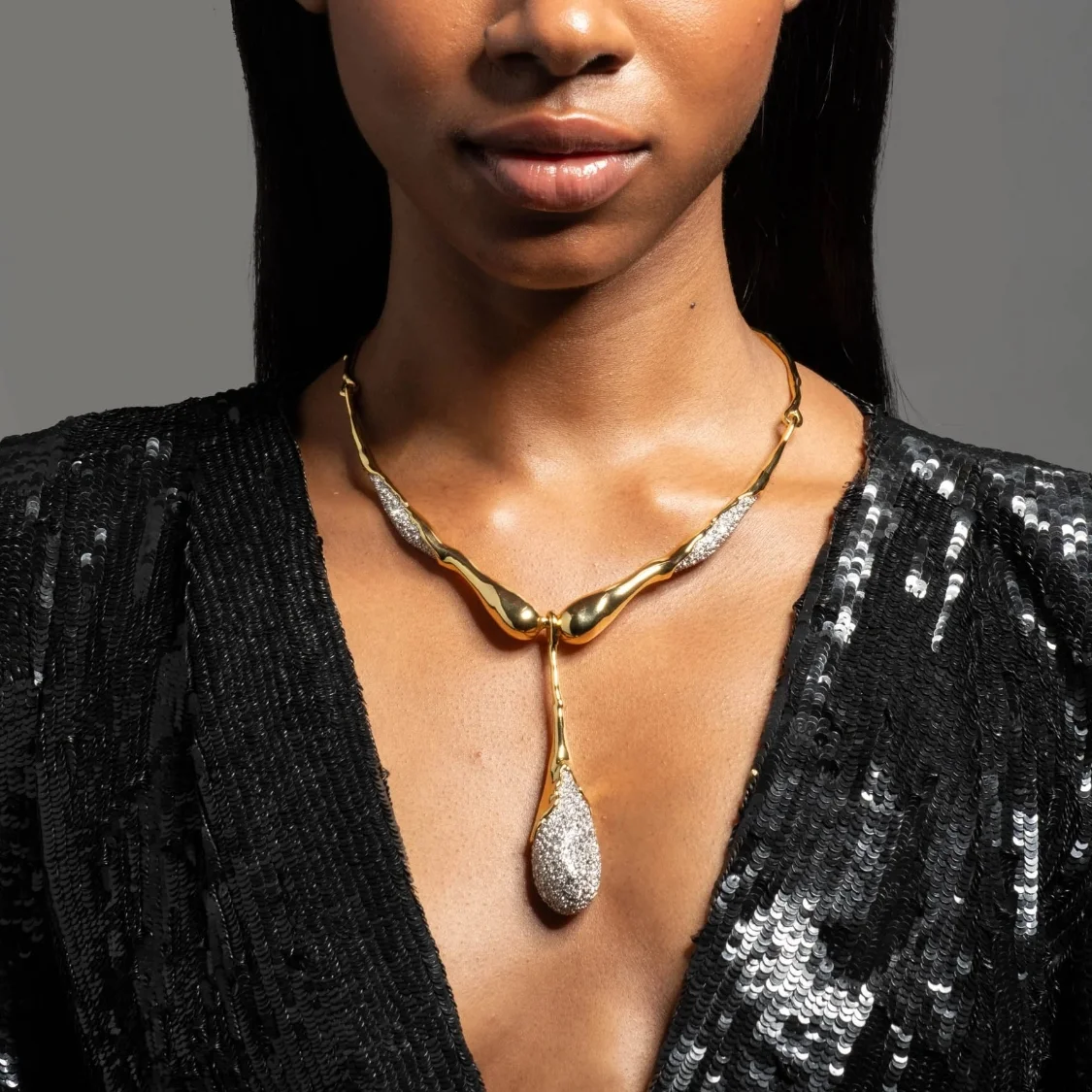 SENYU Jewelry Luxurious Gold Plated Irregular Collar Waterdrop Pendant Choker Necklace Fashion Rhinestone Women Parties Jewelry