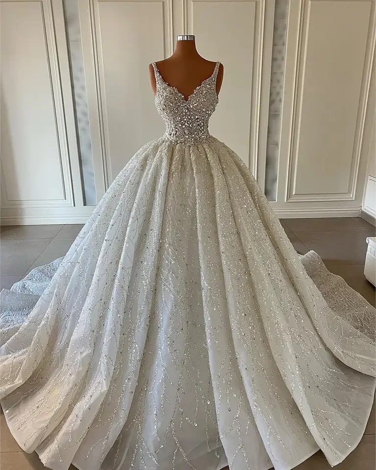 

Gorgeous V Neck Wedding Dress Sparkly Crystals Sequined Pleats Formal Occasion Bridal Dresses Gown Dubai Women Vestidos De Noche