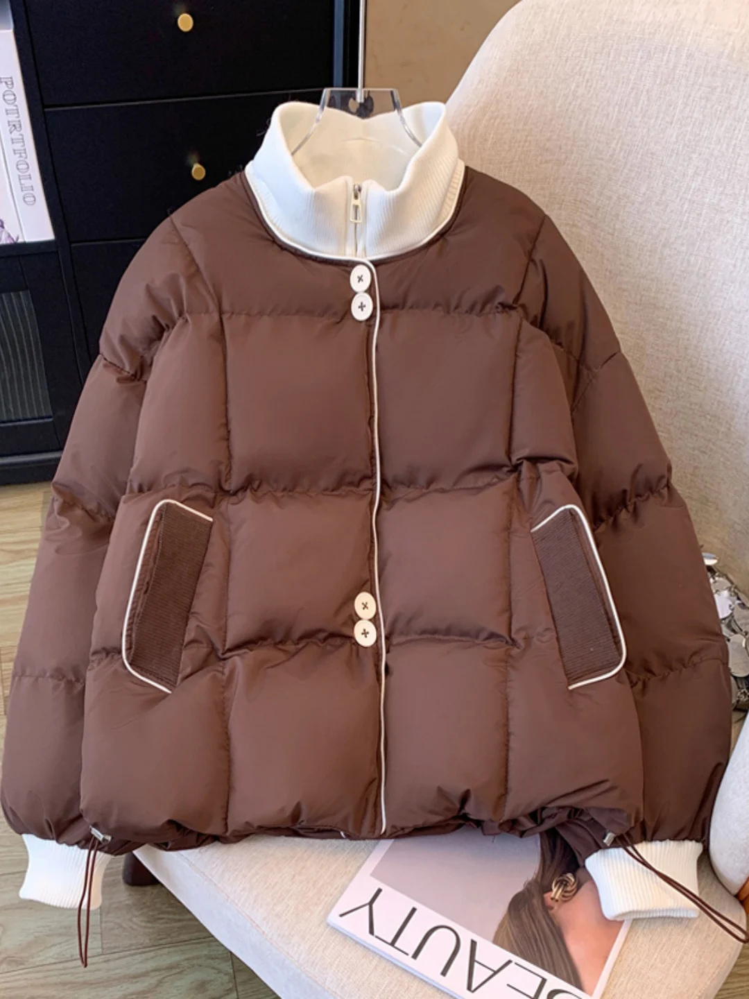 

Women's Cotton Jaet Stand Collar Patchwork Design Autumn Winter Outerwear Coffee Color Fake Two-Piece Sle Long Sve Zipper