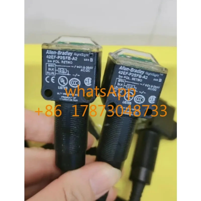 Фотоэлектрический датчик 42EF-P2SFB-A2