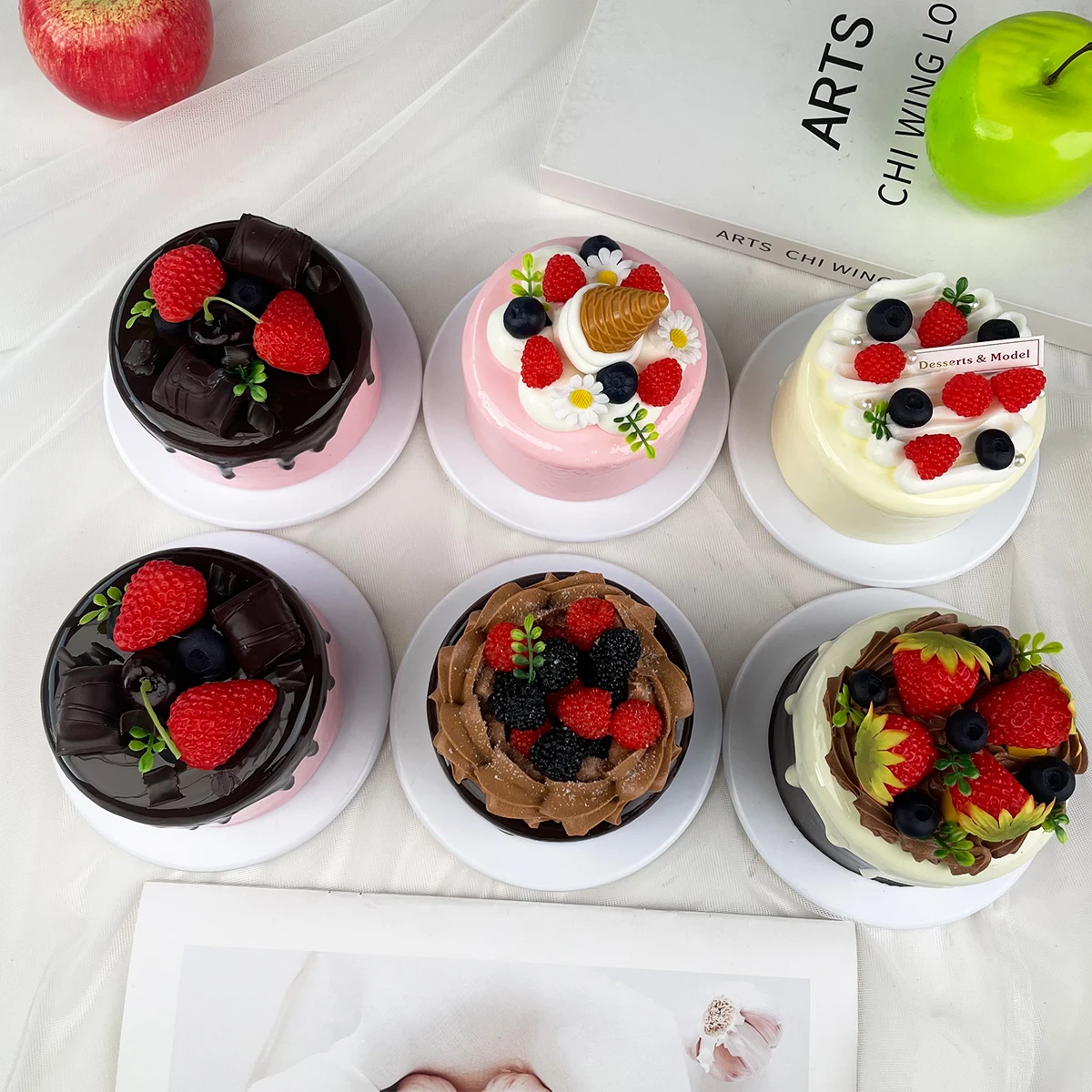 1pc Realistische Gefälschte Kuchen Modell Künstliche Erdbeere Dessert Simulation Lebensmittel Prop für Fotografie Hause Dekoration Geschenk – Detail 5
