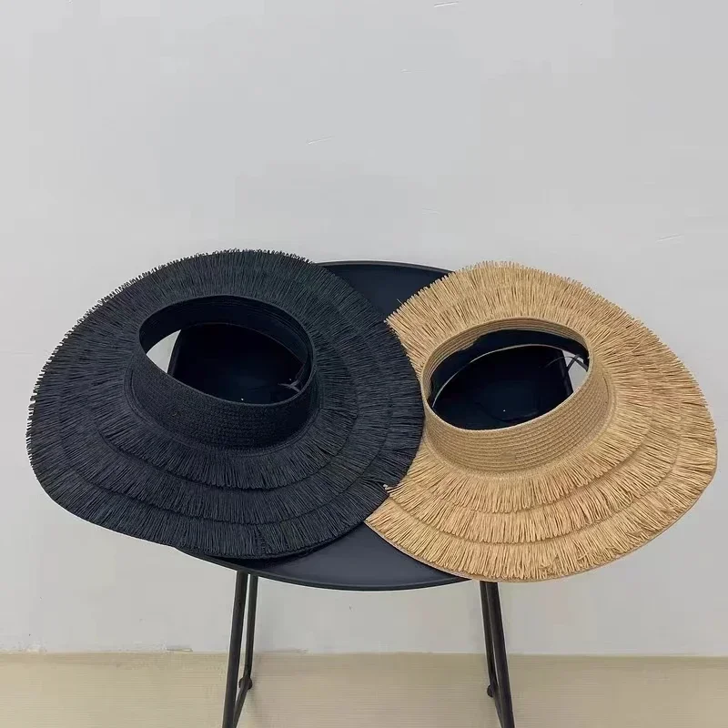 2025 New Fashion Women's Big Brim Sunscreen Sun Hat Summer Designer Beach Anti-ultraviolet Empty Top Tassel Straw Hat Wholesale