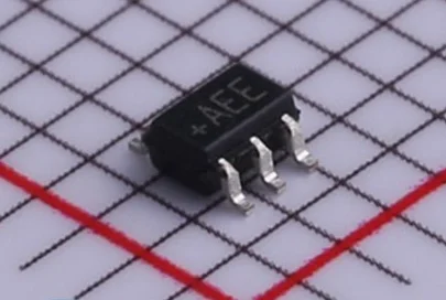 

5PCS/lot MAX8510EXK28 MAX8510EXK29 MAX8510EXK30 MAX8510EXK33 AED ADS ADT AEE SC70-5 Chip IC New Original