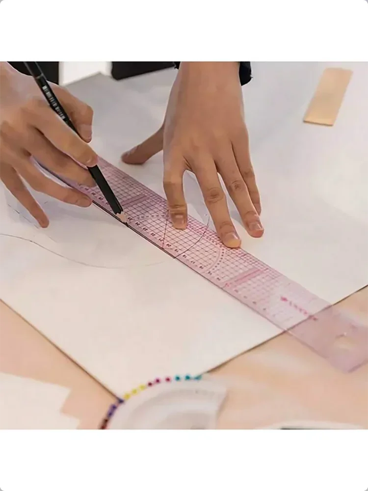 

Линейка для шитья ампир и французская кривая, используемая для изготовления драпировки рисунков, прозрачная пластиковая модельерская линейка в сборе.