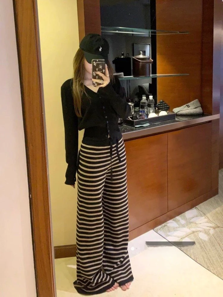 Pantaloni a gamba larga lavorati a maglia a righe americane retrò da donna iniziale invernale coreano Sle pigro pantaloni casual con noodle di riso allentati