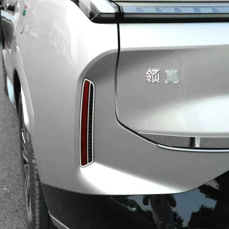 

For GEELY LYNKCO 08 2024 Exterior Accessories Rear Trunk Tailgate Door Strip Streamer Lid Rear Fog Lights Cover Trim