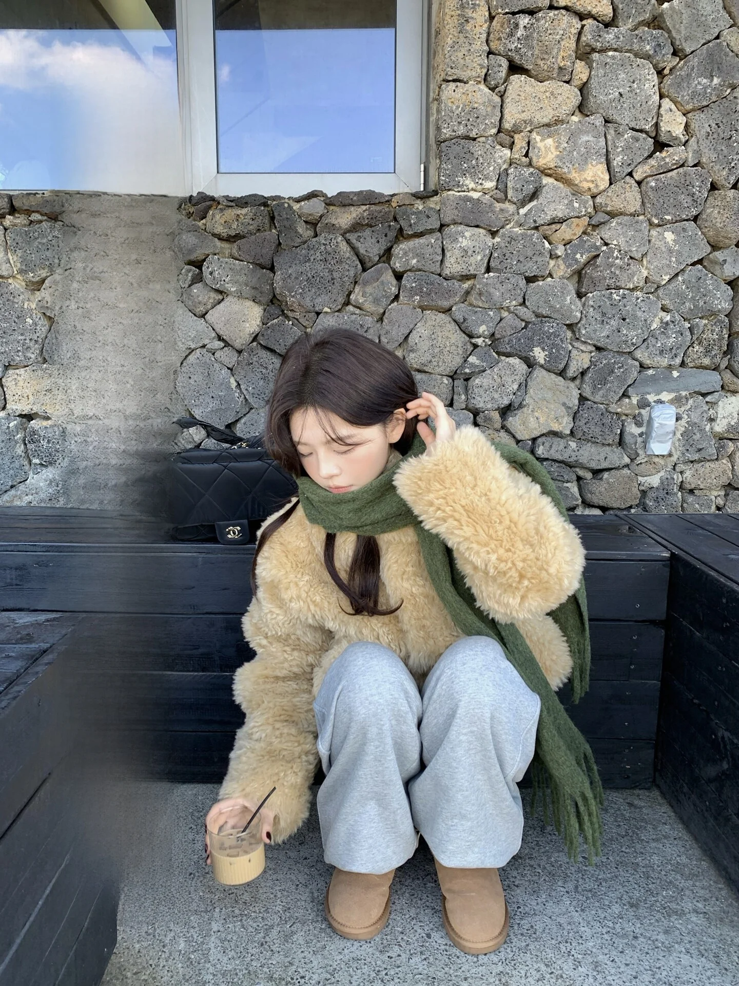 

OOOINKK Maple Sugar Roasted Chestnut Thiened Warm ort Coat Korean Sle Environmental Protection Faux Fur Outerwear for W...