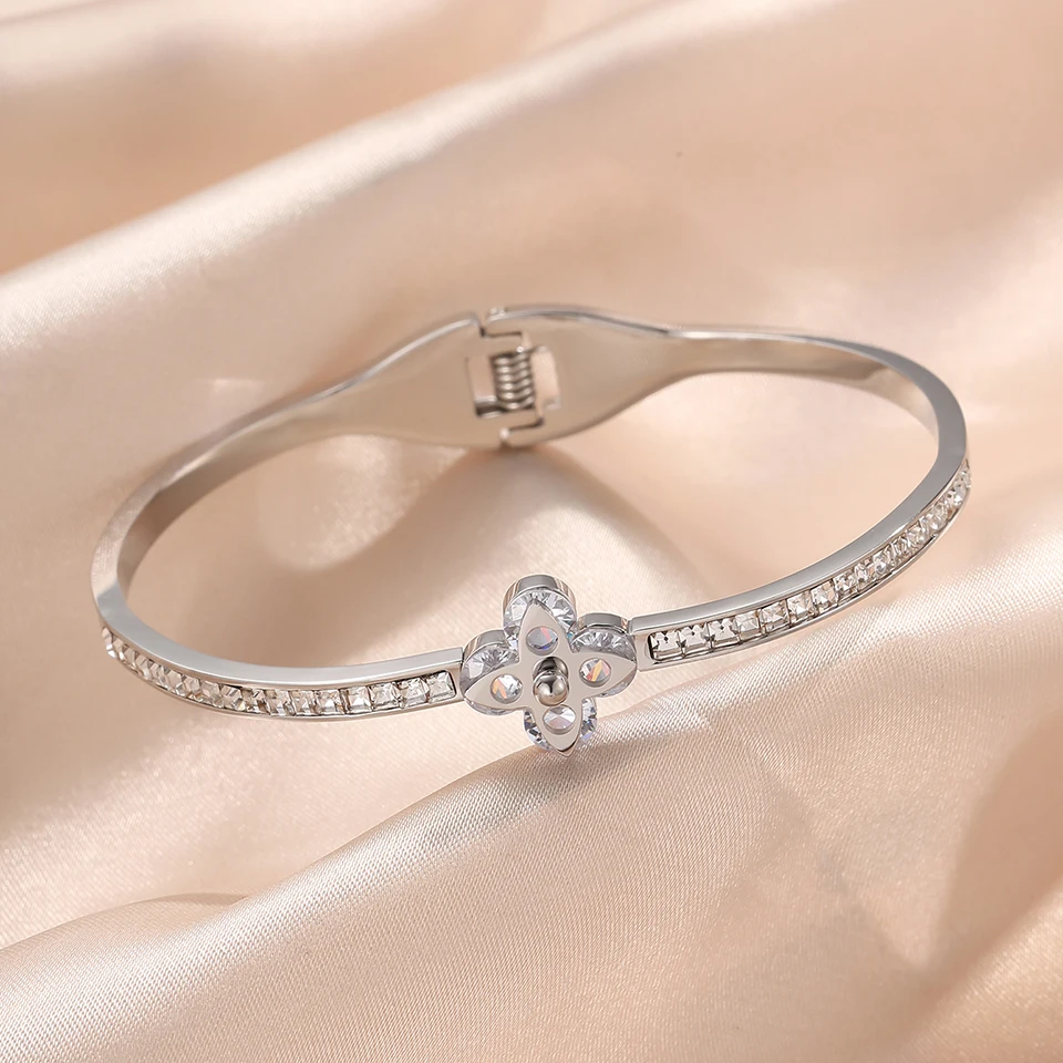 Htpwe الفولاذ المقاوم للصدأ أربع أوراق البرسيم مطعمة الزركونيوم زهرة سوار المرأة مطلي 18 كيلو الذهب زوجين عطلة سوار مجوهرات #4