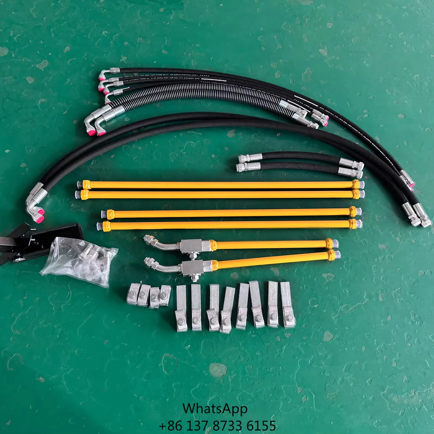 

Excavator Auxiliary Hammer Pipe Kit Hydraulic Circuit Breaker Pipe Kit