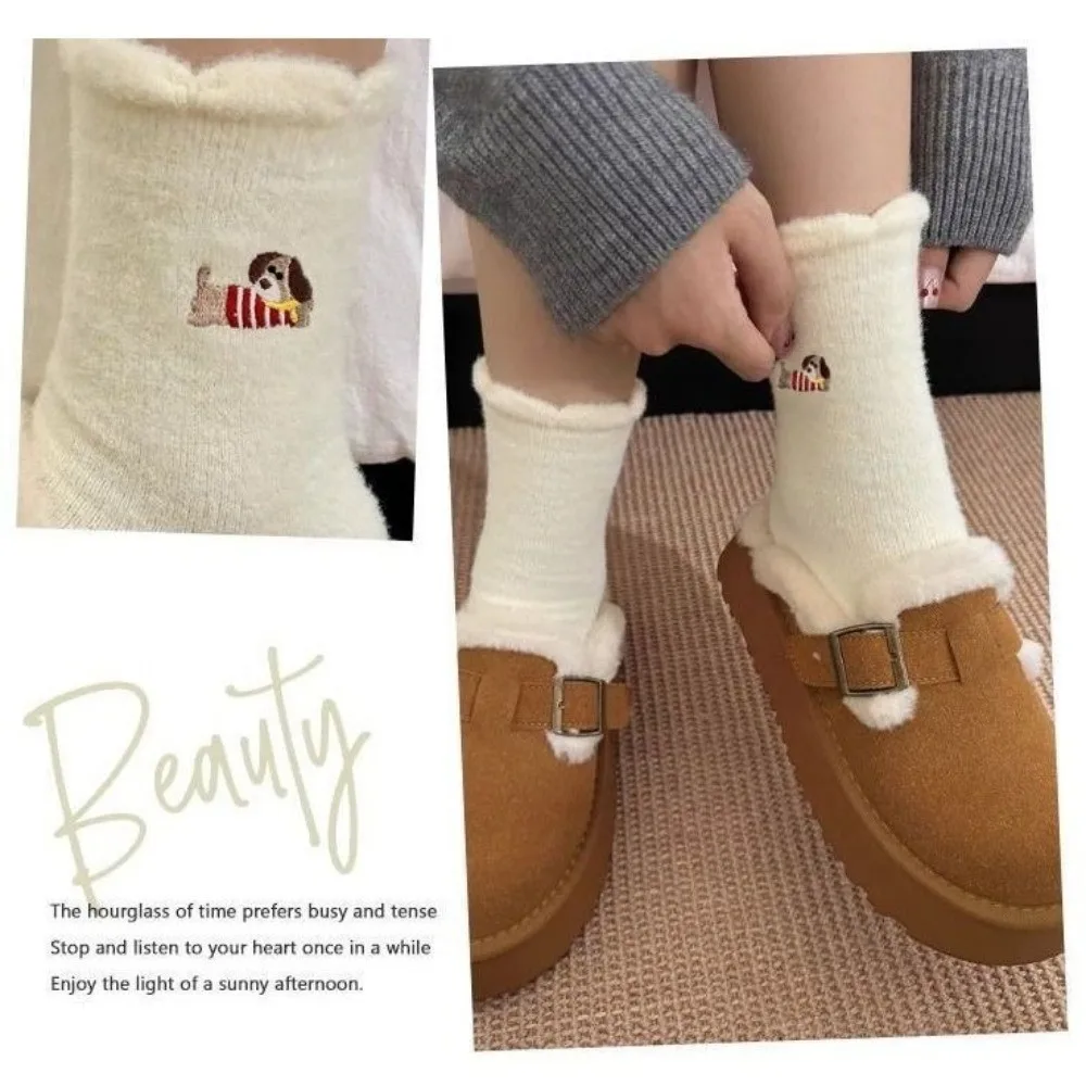 5 أزواج من الجوارب الشتوية للكلاب الألمانية سميكة غير قابلة للانزلاق جورب كلب كرتوني دافئ حراري قابل للتنفس جوارب منتصف العجل للطقس البارد