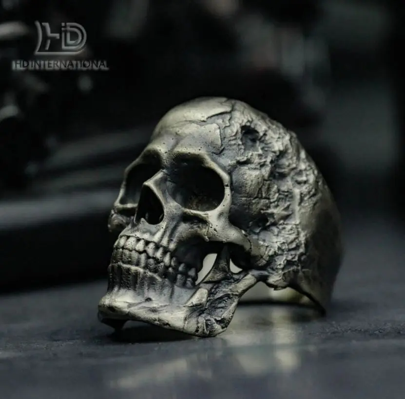 Battle-damaged skull Unique Heavy Sugar Skull Ring Santa Muerte Keith Richards mens skull biker masonic Statement keith richards