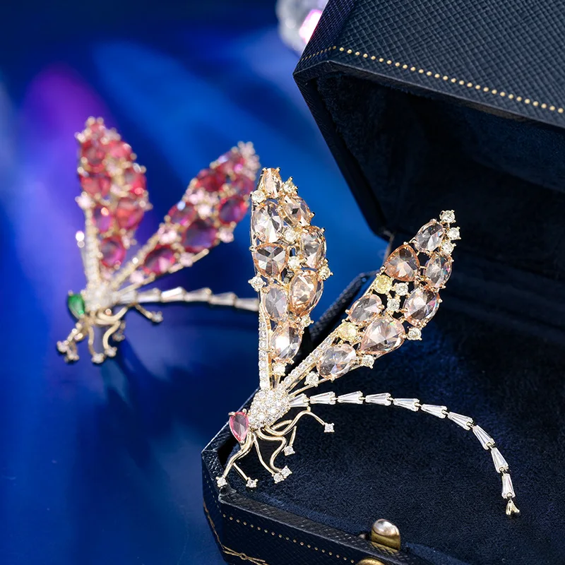 Women's Light Luxury Design Dragonfly Brooches Refined Micro-inlay Zircon Corsage Temperament Fashionable Accessories Suit Pin