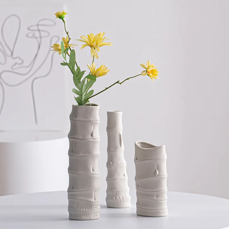 

Chinese-style creative white bamboo-joint ceramic flower vase for decorating dried flowers, creating a home atmosphere, f